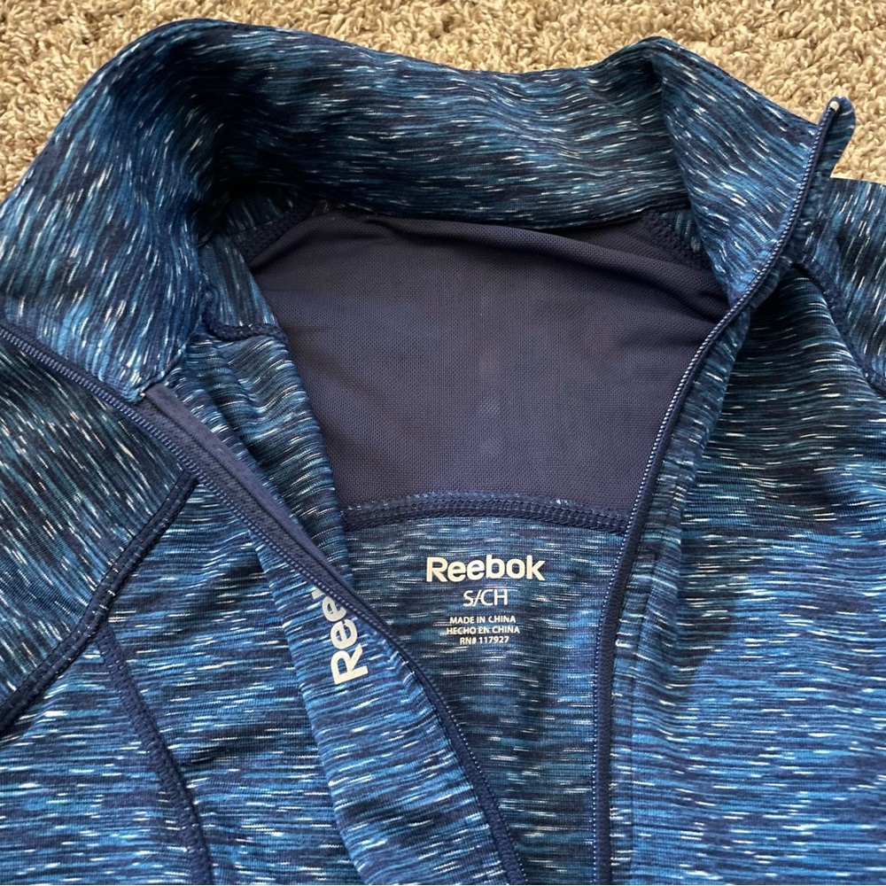 Women’s Reebok top - Picture 4 of 4